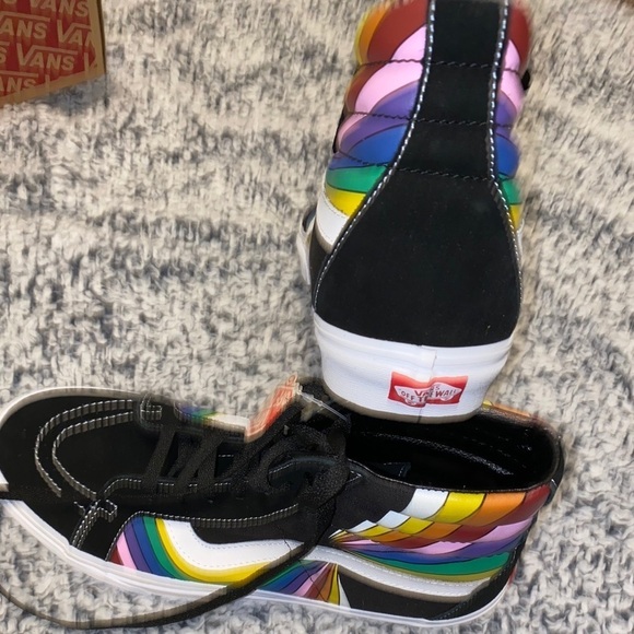 RAINBOW Pride Sneaker Vans Donation Shoe 4 Single Mothers Directly To The Mother - Picture 8 of 11